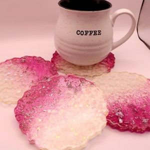 Burgundy Snowflake Geode Resin Coasters | Bar Gift Set | Gift for Mom | Gift for Her | Girls Night Set | Christmas | Coaster Set of 4