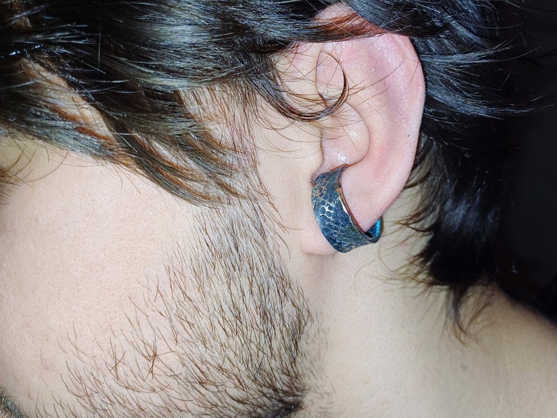 Mens one fake helix piercing, unisex single silver copper thick ear cuff, stackable ear cuff no piercing, mens ear earring, boyfriends gift image 1