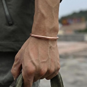 Solid Copper Bangle Bracelet for Men - Minimalist Style Cuff
