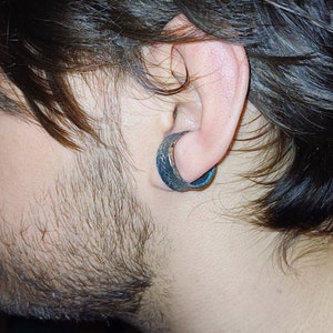 Mens one fake helix piercing, unisex single silver copper thick ear cuff, stackable ear cuff no piercing, mens ear earring, boyfriends gift image 6