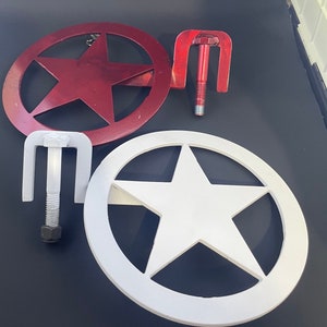 Star footpegs