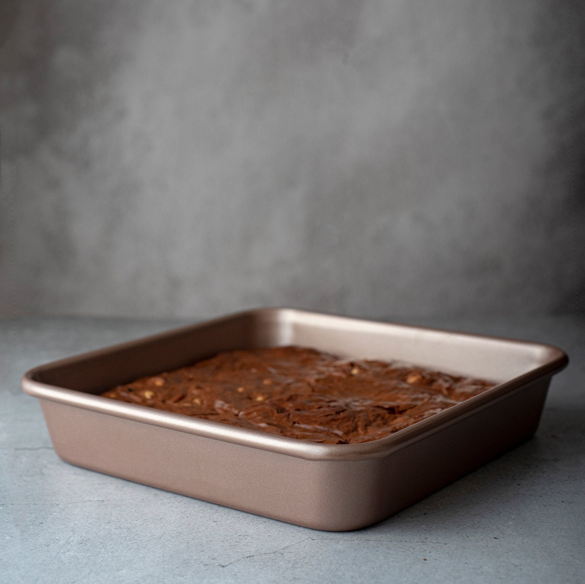 HAPPIELS Non-toxic 9x9 Inches Square Baking Pan Brownie Pan