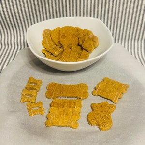 Homemade (Made to Order) 8 Ounce Peanut Butter and Pumpkin Dog Treats