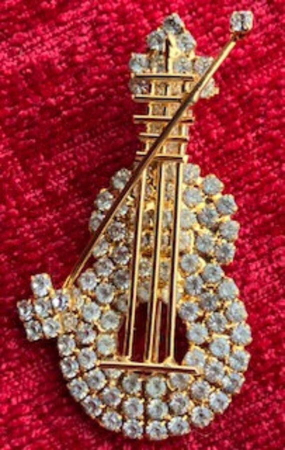 Broche Vintage Signée Franck Herval - Couleur Violine Et Rose - 5.8 Cm