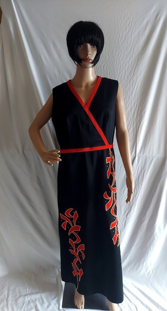 Women's Asian Inspired Dress - image 1