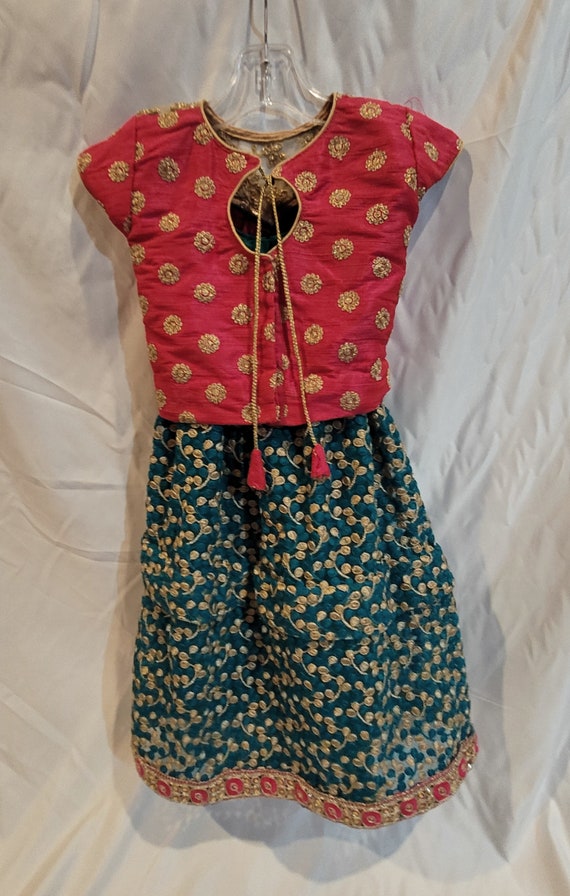 Handmade, Childs Oriental Dress w/ Short Sleeve Ja