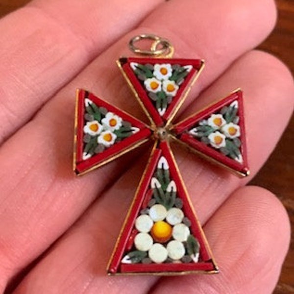 Vintage Italian Crafted Mosaic Pendant