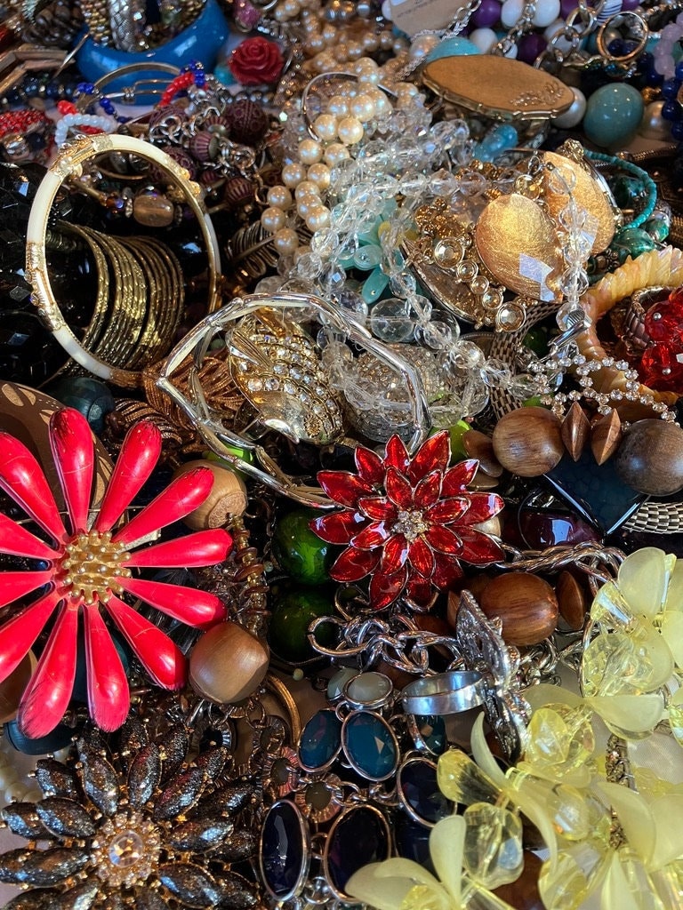Bulk costume deals jewelry for sale