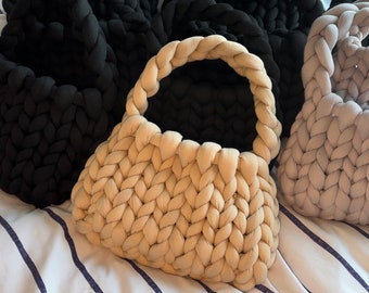 Small Soft knitted bag | Chunky yarn bag | top handle bag | Handmade Crochet Bag | Hand Knitted Bag