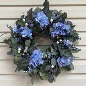 Spring and Summer Wreath; Light Blue Hydrangea Front Door Wreath; Spring Farmhouse or Cottage Garden Décor; Housewarming or Birthday Gift