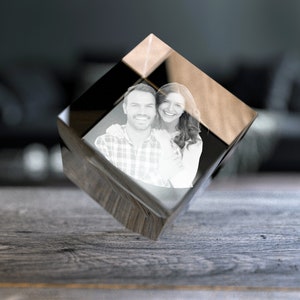 Personalized Gift, Couple Portrait, Mother&#39;s Day, Custom Design, Custom Engraved