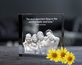Personalized 3D Photo Crystal: 3D Portrait of Family, Gift for Housewarming or Anniversary - A Timeless and Unique Personalized Gift