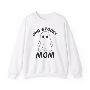 Sudadera divertida y espeluznante de Halloween, regalo para mamás de Halloween, linda camiseta de Halloween, sudadera de Halloween, sudadera fantasma, lindo fantasma