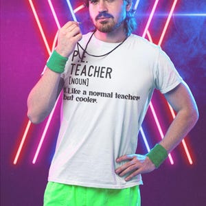 Lichamelijke opvoeding, cadeau nieuwe leraar, shirt gymleraar gym, uniseks ronde hals lichamelijke opvoeding, schoolleven, gymleraar