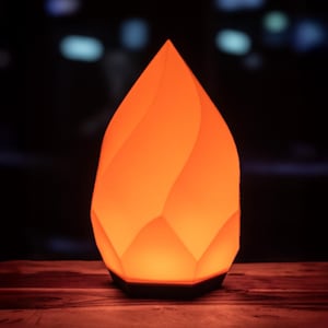 Flame Crystal Lamp – 3D Printed USB Light