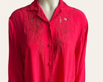 Vintage red silk embroidered romantic anglaise blouse size EU M/L US 8 10
