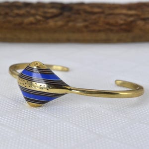 Handcrafted Tuareg Brass Cuff Bracelet with Vibrant Resin Inlay – Unique Berber Jewelry From Africa