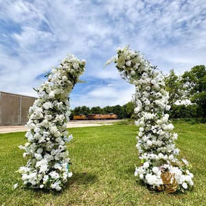 US Seller--- Wedding Archway Artificial Ivory Rose  Archway,Flower Row Arrrangement Marriage Wedding PillarFlower,Wedding Flower Party