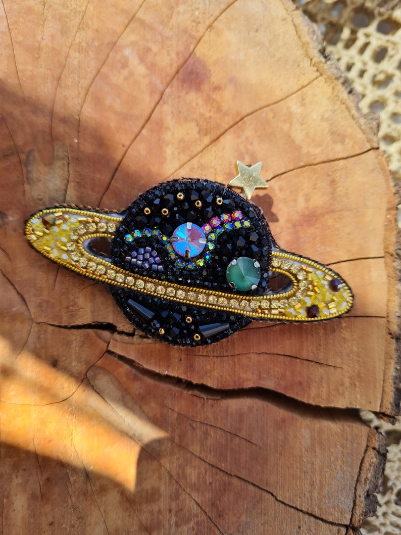 Handmade Planet Brooch, Embroidered Jewelry, Saturn Jewelry ,Jupiter Jewellry, Galaxy Ornament, Beaded Pin, Customized Gift, Planet Pin image 4