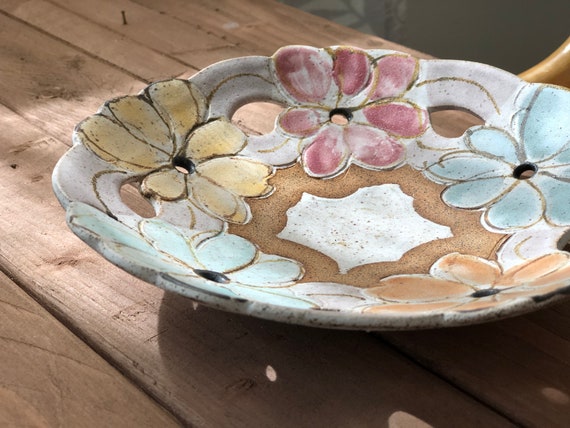 Pretty Floral Catchall Dish - image 4