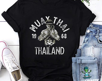 Muay Thai T-Shirt, Muay Thai 1968 Thailand Shirt, Muay Thai Vintage Shirt, Muay Thai Unisex T-Shirt, Muay Thai Hoodie, Muay Thai Geschenke