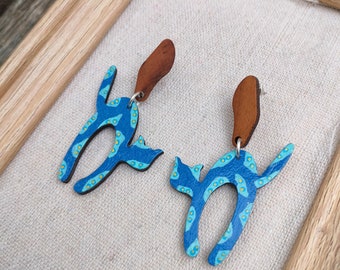 Charming Blue Cats Hand-Painted Wooden Earrings - Unique Cat Lover Gift