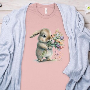 Niedliches Osterhase Blumen Aquarell T-Shirt, Frühling Zeit Kaninchen mit Blumen, Tierliebhaber, Osterkaninchen, Karwoche, Frohe Ostern, Paques Bild 3