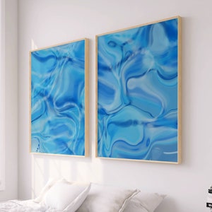 Juego de 2 lienzos de arte de pared azul, póster abstracto de agua, impresiones de estética costera, decoración de habitación playera para adolescentes, decoración imprimible para dormitorio universitario.