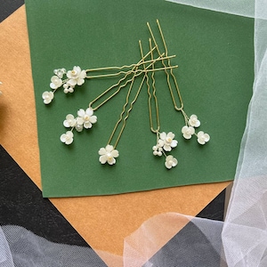 Set of 5 floral bridal hair pins. Wedding Hair Pins. Flower Hair Pins. Bridal Hairpins. Hair Pins for Wedding VF-236