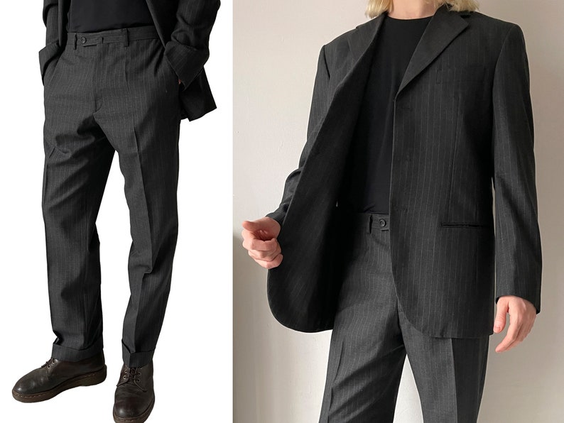 Vintage Mens Striped Dark Grey Wool Suit, 90s Y2k 2000s Italian Design Men's Business Tailored Suit Blazer Regular Fit Plain Trousers imagem 1