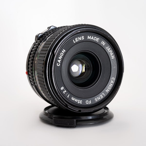 Tested vintage Lens Canon FD 35mm f2.8, 35mm film camera, film analogue camera lens, wide angle lens Japan FD Mount