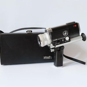 スーパー8 8ミリカメラ Minolta Autopak-8 D6　動作品 Minolta Autopak 8 D6 - Etsy