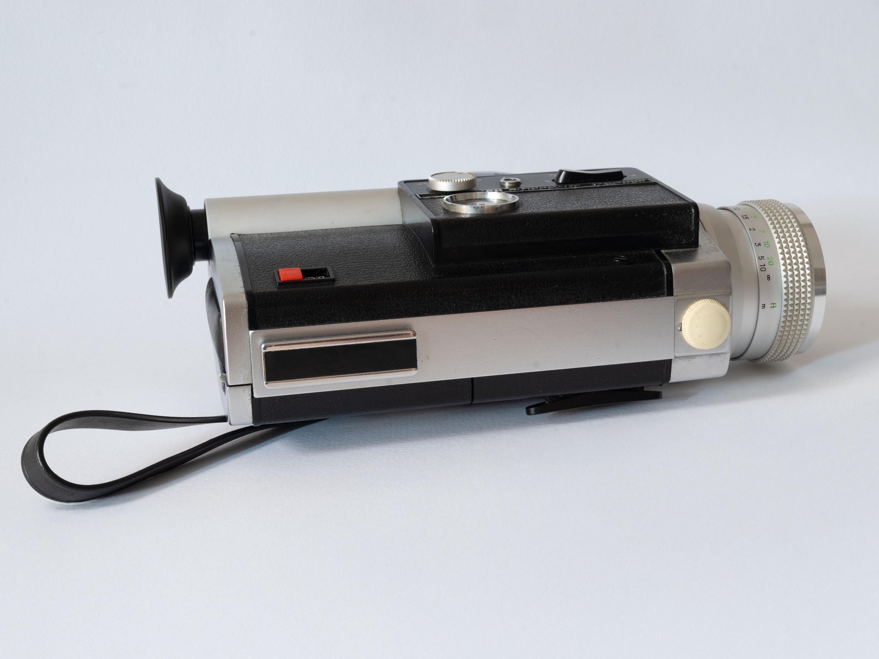 Lot 2 Caméras Super 8 : Minolta Autopak 8-D6 & Canon Auto Zoom 814, Pour Pièces