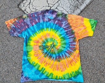 Tie dye T-shirt Deadstock Vintage Y2k Spiral 2XL Men's Colorful Fruit of the Loom Super Cotton Vibrant Hippie beach Gift