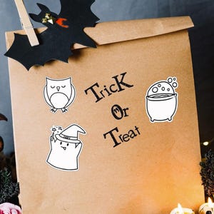 Cute Halloween Doodle Bundle, Halloween Clipart, Black Cat, Pumpkin Svg, Bat, Candy, Ghost Svg, Svg T-shirt, Spooky Cute, Digital Download