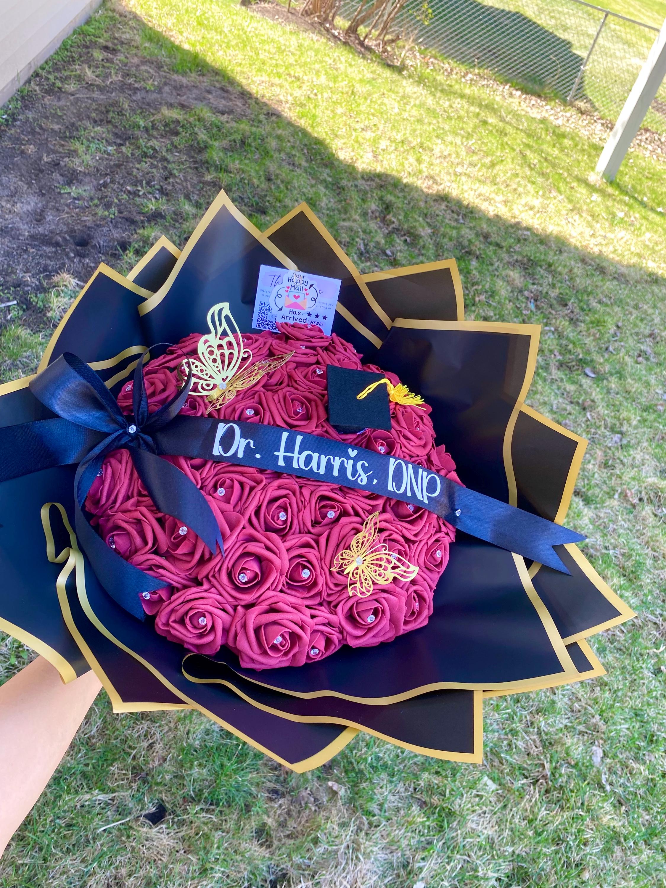 50 Roses Graduate Bouquet - Etsy