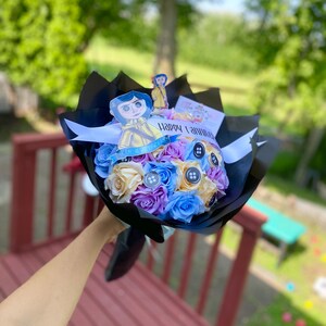 custom spooky bouquet
