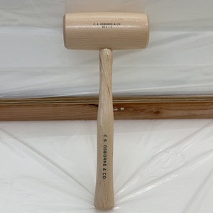 C.S. Osborne & Co. No. 89.5 - Barrel Shaped Hickory Mallet Size #3