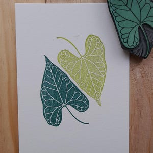 Carte feuilles de liseron imprimée à la main, bindweed leaf handprinted card
