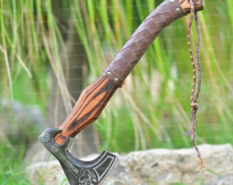 Bijl, aangepast cadeau handgesmeed koolstofstaal VIKING BIJL, huwelijkscadeau voor hem, Viking-assen, handgemaakt cadeau voor haar, LARP-bijl, kerstcadeau