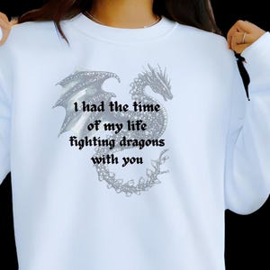Dragon Fight Crewneck Sweatshirt: Unisex Fleece Top