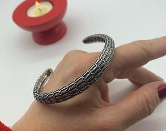 Gros bracelet jonc réglable en argent, bracelet absurde, bracelet unique ouvert, cadeau pour lui, cadeau de fête des mères pour elle