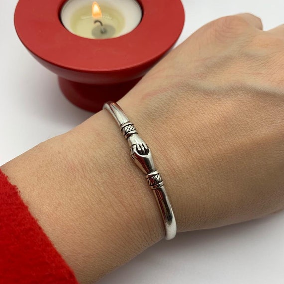 Om Bracelet for Men, Men's Bracelet With Silver Ohm Charm and Black String,  Customized Yoga Gift for Him, Sanskrit Bracelet, Mantra Jewelry - Etsy | Om bracelet  men, Bracelets for men, Om bracelet