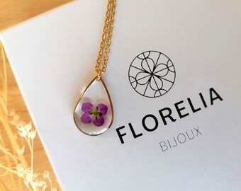 ALYSSE-Kollektion – Tropfen-Halskette mit einer natürlichen lila Alyssum-Blume – verstellbar – Gold oder Silber – Halskette mit getrockneten Blumen