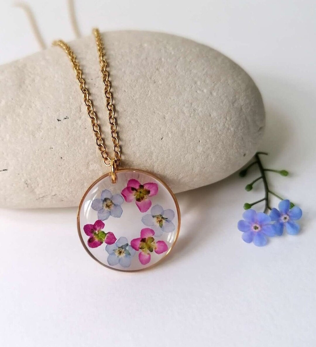 APRIL Necklace With Natural Pink Alyssum and Forget-me-not Flowers Gold ...