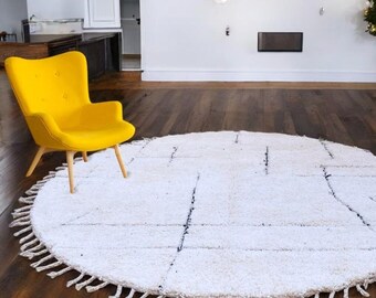 70 % OFF* Round Moroccan Wool Rug – Handmade Ivory Berber Shag Carpet with Subtle Black Lines, Modern Boho Circle Area Rug, Gift for mom