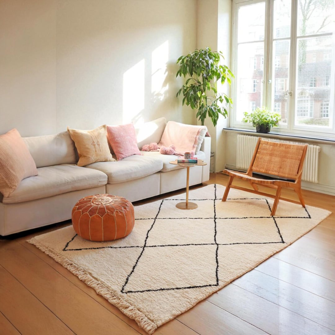 Handmade Moroccan Beni Ourain Rug – Cream Wool With Black Diamond Lines ...
