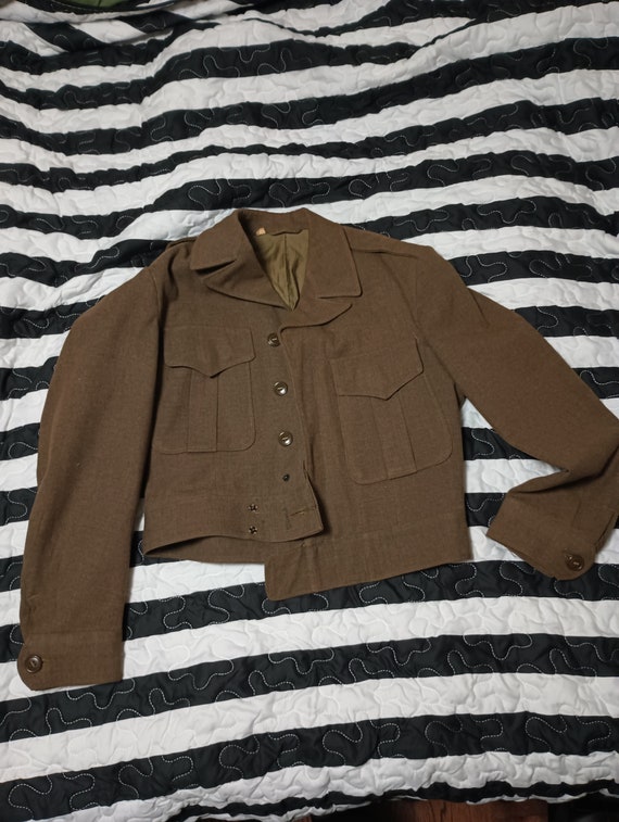 Vintage army green Gem