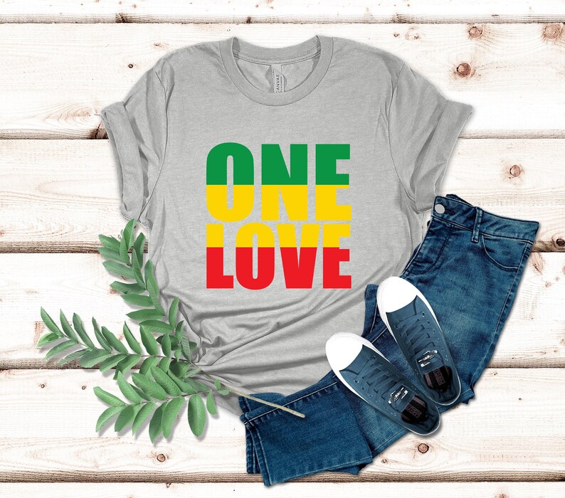 Bob Marley "One Love" T-Shirt: Vintage Reggae Music Tee image 2