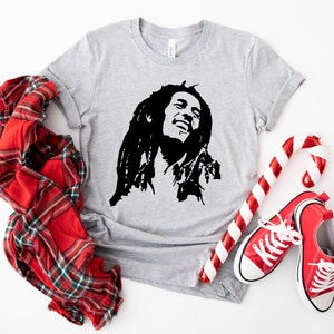 Bob Marley Shirt,Famous Lyrics Tee,Jamaica Vacation Shirt,Vintage Reggae Music Tee,Rastafarian Shirt,Retro Rasta Tee,Bob 70s Jamaica T-Shirt
